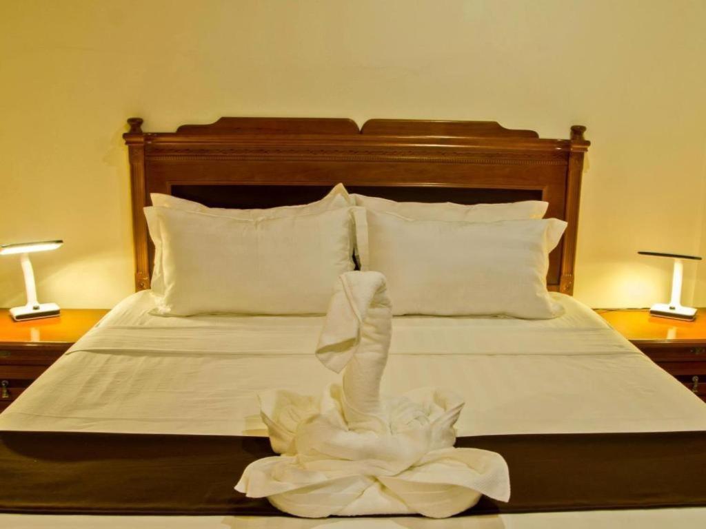 The Premiere Business Hotel Kalibo Zewnętrze zdjęcie